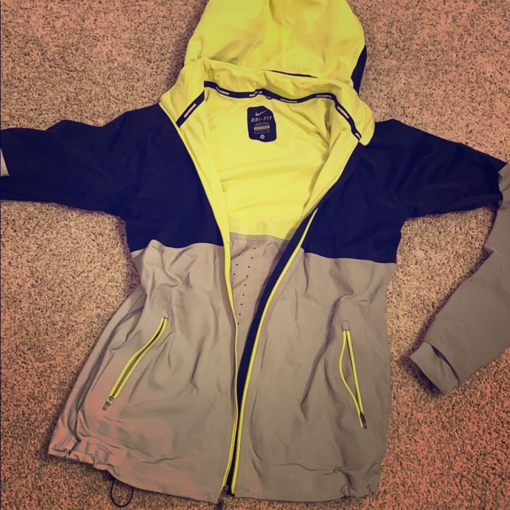 Nike Reflective Dri fit lightweight jacket
